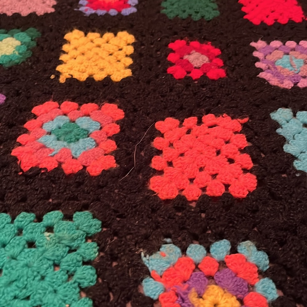 Hand Crocheted Throw Multi-Color - Picture 2 of 4